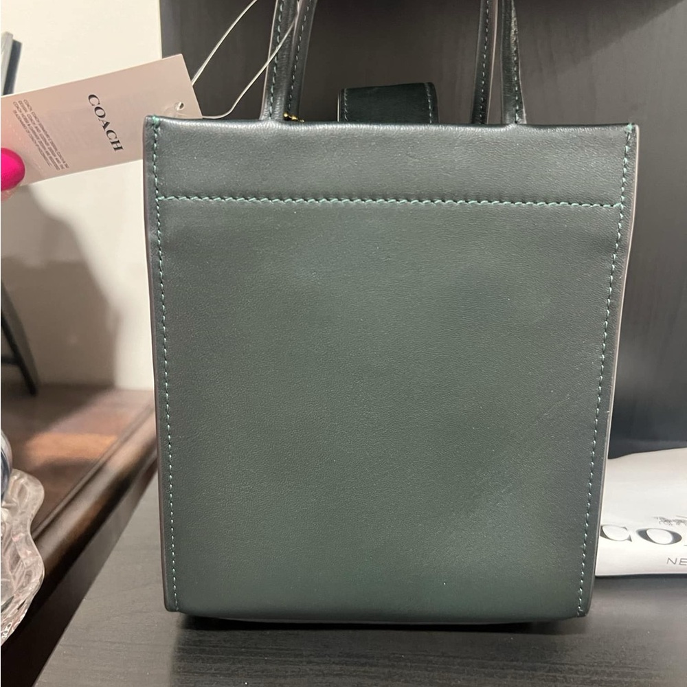 Coach Green Cashin Tote
